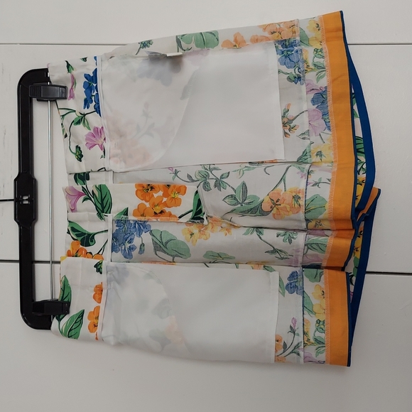 Ann Taylor Multicolored Floral Tie Waist Shorts with Blue Piping Size 2 NWT - Picture 12 of 16